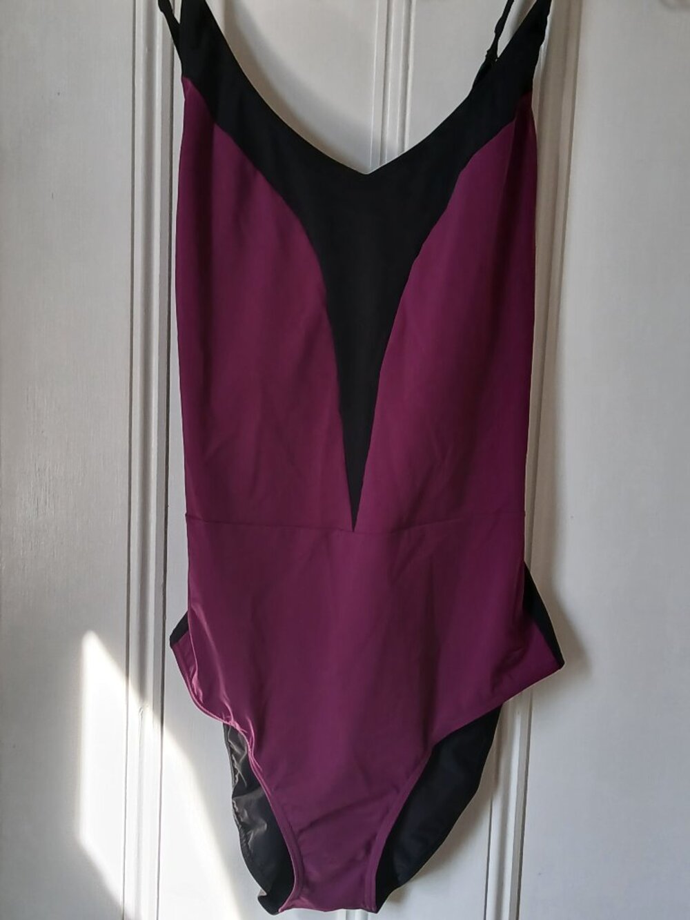 Speedo Sculpture Women's swimsuit Magenta purple & black new with tags size 18